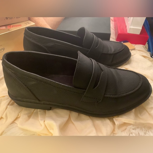 Rocket Dog Shoes - 🚀 🐕 ROCKET DOG Classic matte Black Loafers sz 7.5